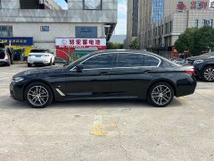 BMW 5 Series 525Li M Sport Package - ფოტო 4