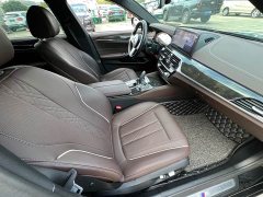 BMW 5 Series 525Li M Sport Package - ფოტო 8
