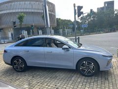 SAIC Roewe D7 EV 610km RWD Flagship Edition - ფოტო 11
