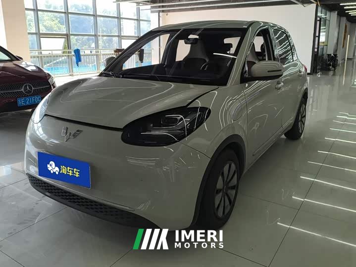Wuling Binguo 333km Lingxi Connected Plus