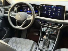 Volkswagen Sagitar 200TSI DSG Excellence Edition - photo 4