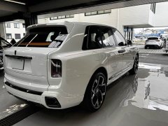 Rolls-Royce Cullinan Four Seater Edition - ფოტო 5