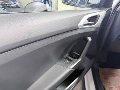 Volkswagen Touran 200TSI DSG Smart Connected Edition - ფოტო 10