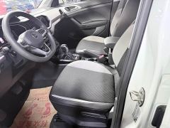 Volkswagen Touran 200TSI DSG Smart Connected Edition - ფოტო 9