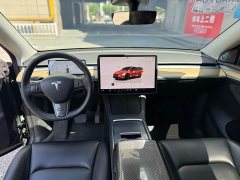 Tesla Model Y Rear-Wheel Drive - ფოტო 5