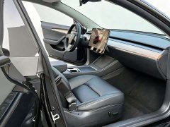 Tesla Model 3 Rear-Wheel Drive - photo 4