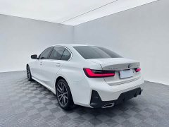 BMW 3 Series 320Li M Sport Package - ფოტო 4