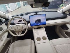Voyah Lantu Zhaohui L Four-Wheel Drive Ultra - фото 13