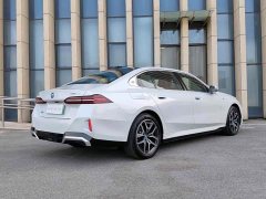 BMW i5 eDrive 35L M Sport Package - фото 12
