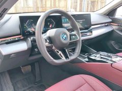 BMW i5 eDrive 35L M Sport Package - фото 4