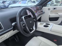 Li Auto L7 Ultra - фото 6