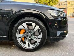 Audi e-tron 55 quattro Version - ფოტო 4