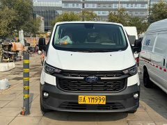 Ford Transit Custom 2.0T Petrol Automatic Business Travel Mid-wheelbase Low-roof 7/8/9-seater - photo 2
