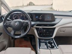 Buick GL8 Land Business Class Comfort Edition - ფოტო 7