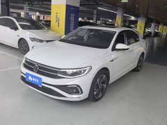 Volkswagen Bora 300TSI DSG Respect Edition - ფოტო 1