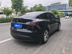 Tesla Model Y Facelift Rear-Wheel Drive - photo 3