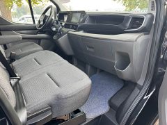 Ford Transit Custom 2.0T Petrol Automatic Business Travel Mid-wheelbase Low-roof 7/8/9-seater - photo 11