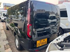 Ford Transit Custom 2.0T Petrol Automatic Business Travel Mid-wheelbase Low-roof 7/8/9-seater - photo 12