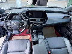 Lexus ES 200 Premium Edition - ფოტო 12