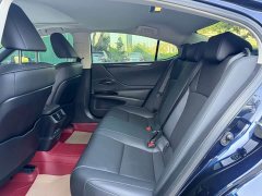 Lexus ES 200 Premium Edition - ფოტო 13