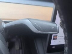 Tesla Model Y Standard Range RWD - photo 16
