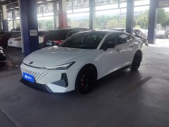 Changan UNI-V 1.5T Premium - ფოტო 1