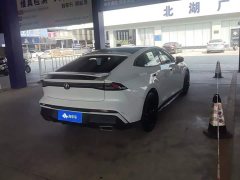 Changan UNI-V 1.5T Premium - ფოტო 3