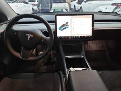 Tesla Model Y Rear-Wheel Drive - ფოტო 12