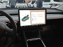Tesla Model Y Rear-Wheel Drive - ფოტო 13