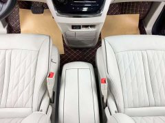 Buick GL8 Land Executive Cabin 652T Luxury - photo 18
