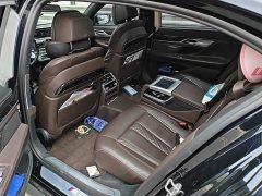 BMW 7 Series 730Li M Sport Package - ფოტო 11