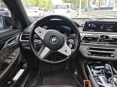 BMW 7 Series 730Li M Sport Package - ფოტო 15