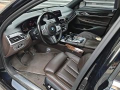 BMW 7 Series 730Li M Sport Package - ფოტო 9