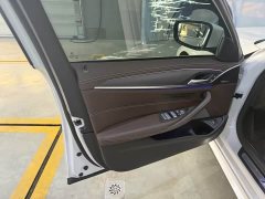 BMW 5 Series Facelift 530Li Premier M Sport Package - photo 9