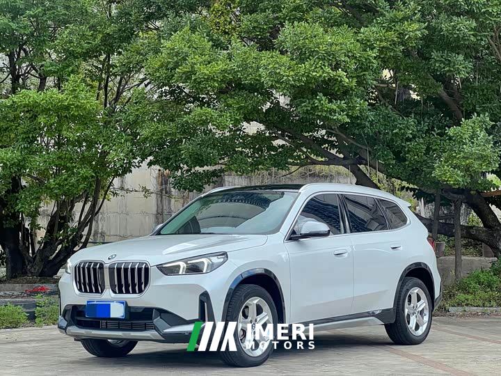 BMW X1 sDrive20Li X Design Package