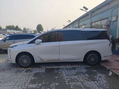 Buick GL8 New Energy Luzun Respect Edition 7-Seater - ფოტო 14