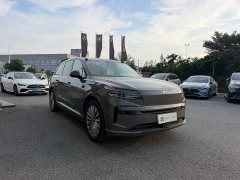 Nio Lerado L90 Ultra Six-Seater - ფოტო 2