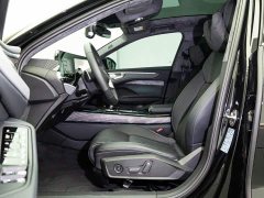 Audi A6L 2.0T Exclusive Dynamic Edition - фото 10