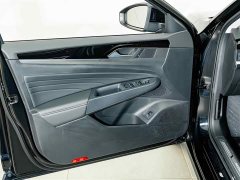 Volkswagen Passat 380TSI Dragon Prestige Edition - фото 17