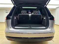 NIO ES8 Six-Seat Executive Signature Edition - ფოტო 17