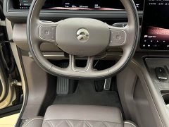NIO ES8 Six-Seat Executive Signature Edition - ფოტო 8