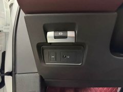 Land Rover Range Rover Evoque L 249PS R-Dynamic Luxury - ფოტო 18