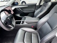 Tesla Model Y Rear-Wheel Drive - ფოტო 5