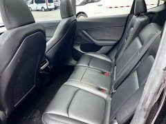 Tesla Model Y Rear-Wheel Drive - ფოტო 6