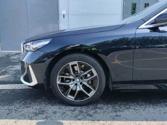 BMW 5 Series 530Li Premier Luxury Package - ფოტო 6