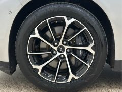 XPeng P7 625E - ფოტო 10