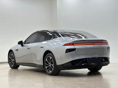 XPeng P7 625E - ფოტო 4
