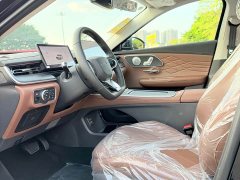 Chery Arrizo 8 PRO 1.6T DCT Luxury Edition - ფოტო 10