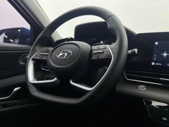 Hyundai Elantra 1.5L CVT Luxury - ფოტო 16