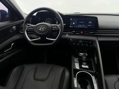 Hyundai Elantra 1.5L CVT Luxury - ფოტო 19